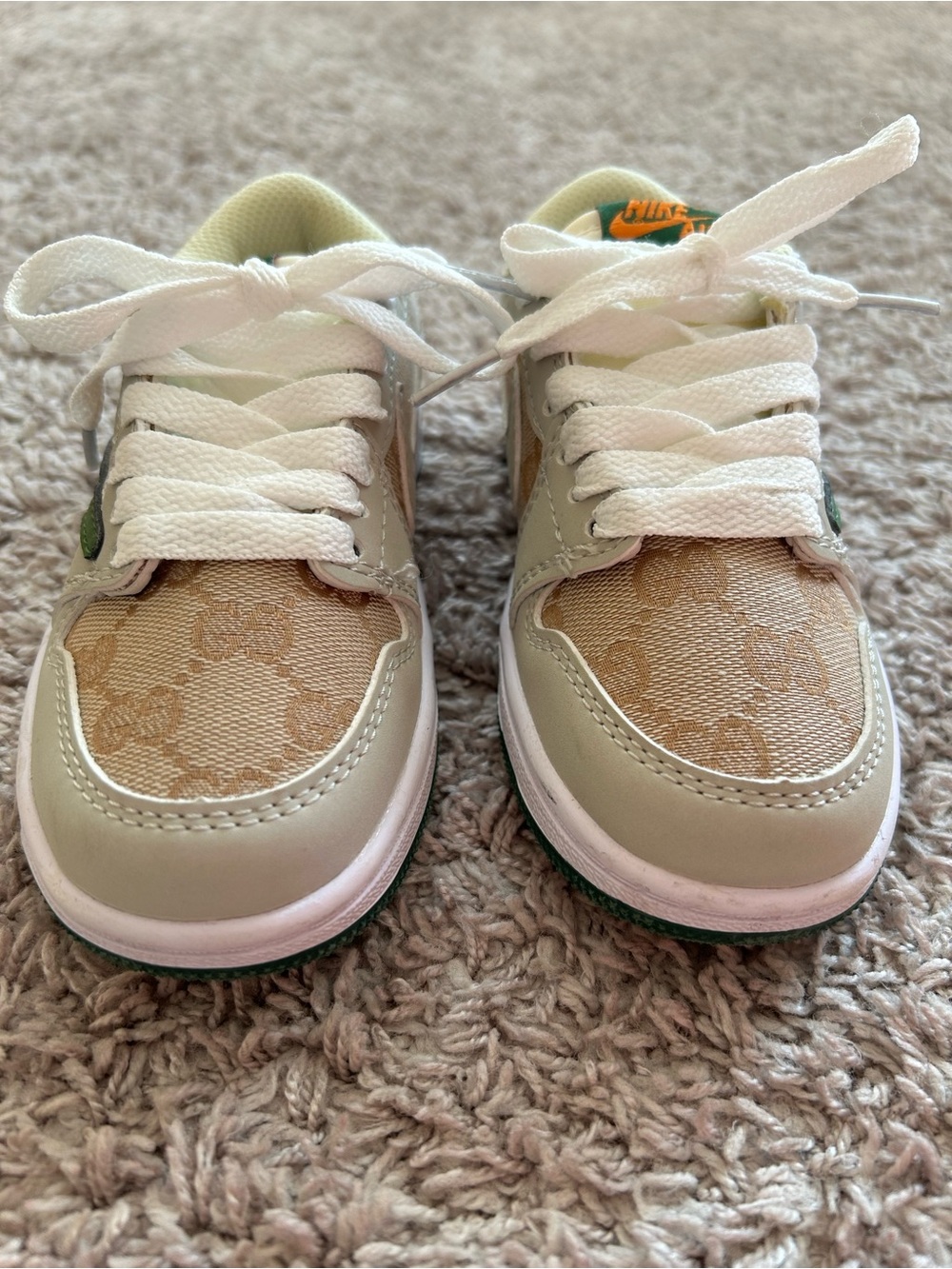Nike Kids Sneakers in Beige, White and Green Accents